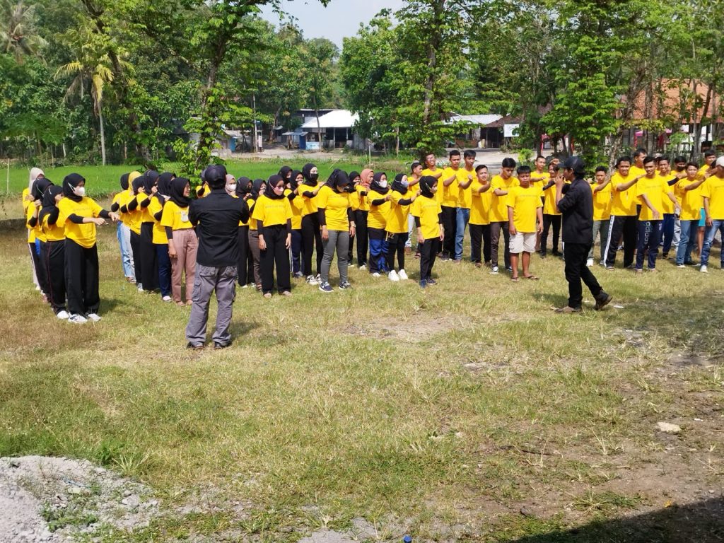 Paket Outbound & Team Building Goa Pindul — Alam Terbuka Gunungkidul